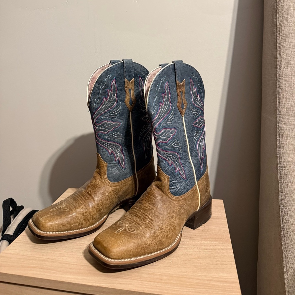 Ariat Women’s Edgewood Boots